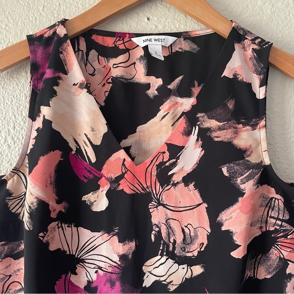 Nine West Blouse Top Women’s S Black Floral Abstract Lined Sleeveless Career - Picture 3 of 10